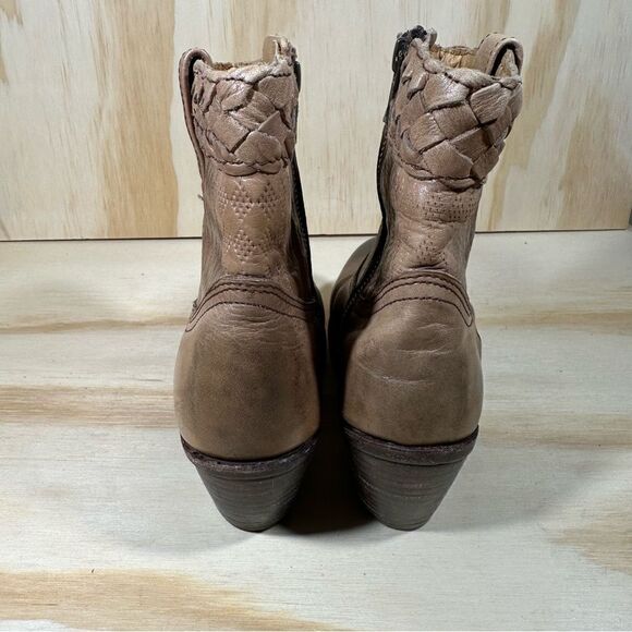 Bed Stu Lullaby Cobbler Series Ankle Boots Women’s Size 6.5 - Picture 5 of 8